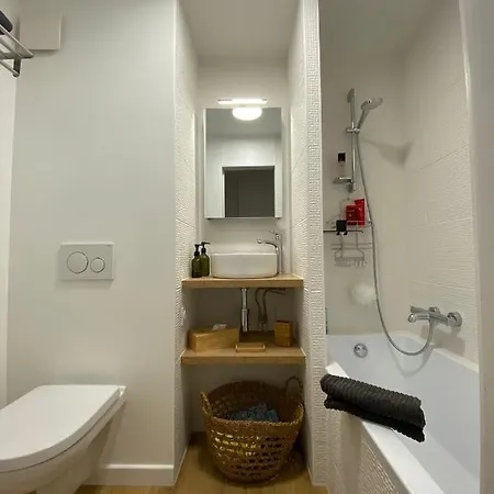 Dolce-Vita Appart 3 Etoiles, Climatise , 50M De La Mer Et Aux Portes De Menton ,Parking Gratuit Roquebrune-Cap-Martin Extérieur photo