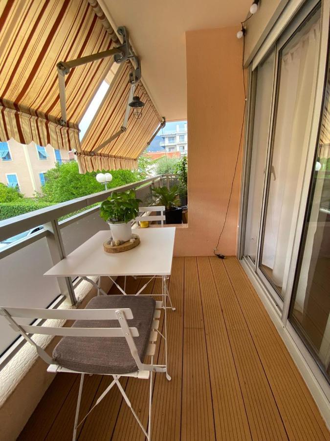 Dolce-vita 3 Etoiles, Climatise , 50m De La Et Aux Portes De Menton ,parking Gratuit
